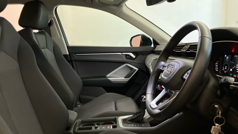 Audi Q3 35 TFSI Sport 5dr S Tronic Petrol Estate